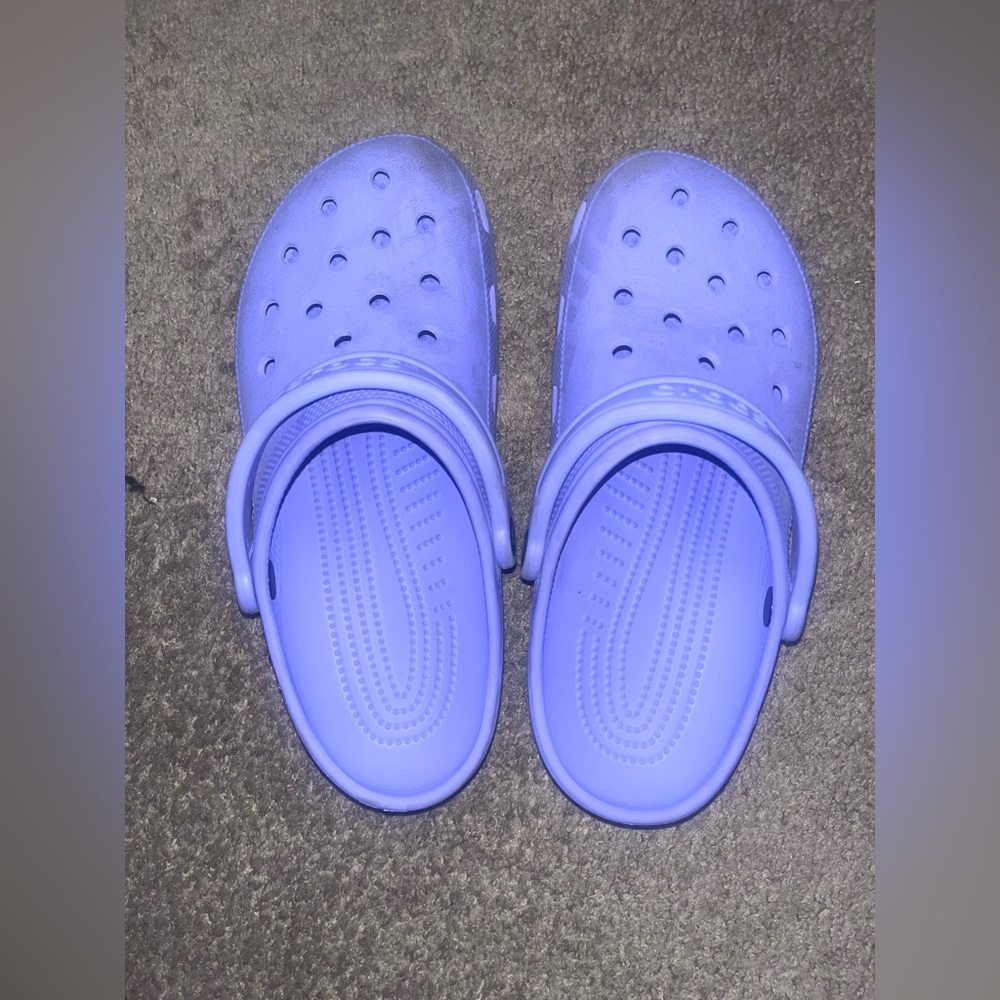Purple crocs